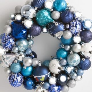 Heirloom bauble wreath blue/silver